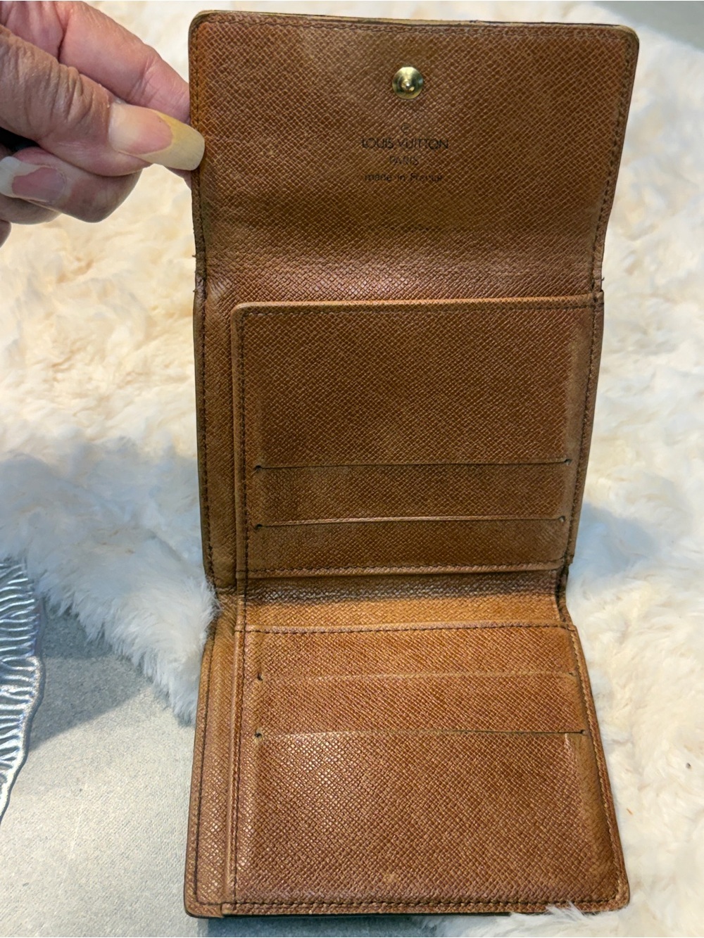 Authentic Louis Vuitton Monogram Trifold Wallet Snap Closure - Picture 11 of 15